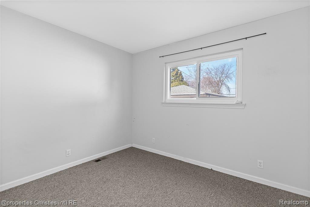 12253 Marla Drive, Warren, MI 48088 — Photo 18