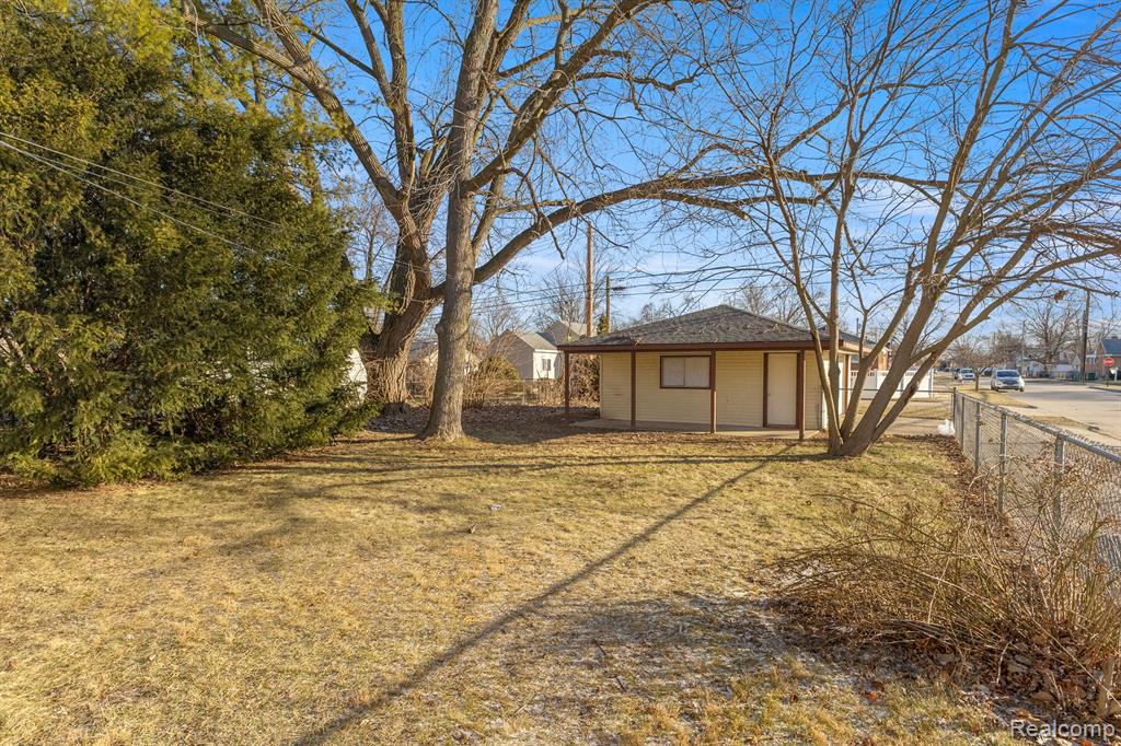 612 GILMAN Street, Garden City, MI — Photo 35