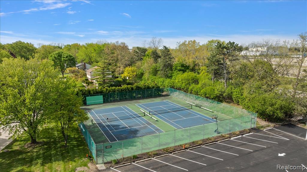536 Rolling Rock Road S, Bloomfield Hills, MI 48304 — Photo 43