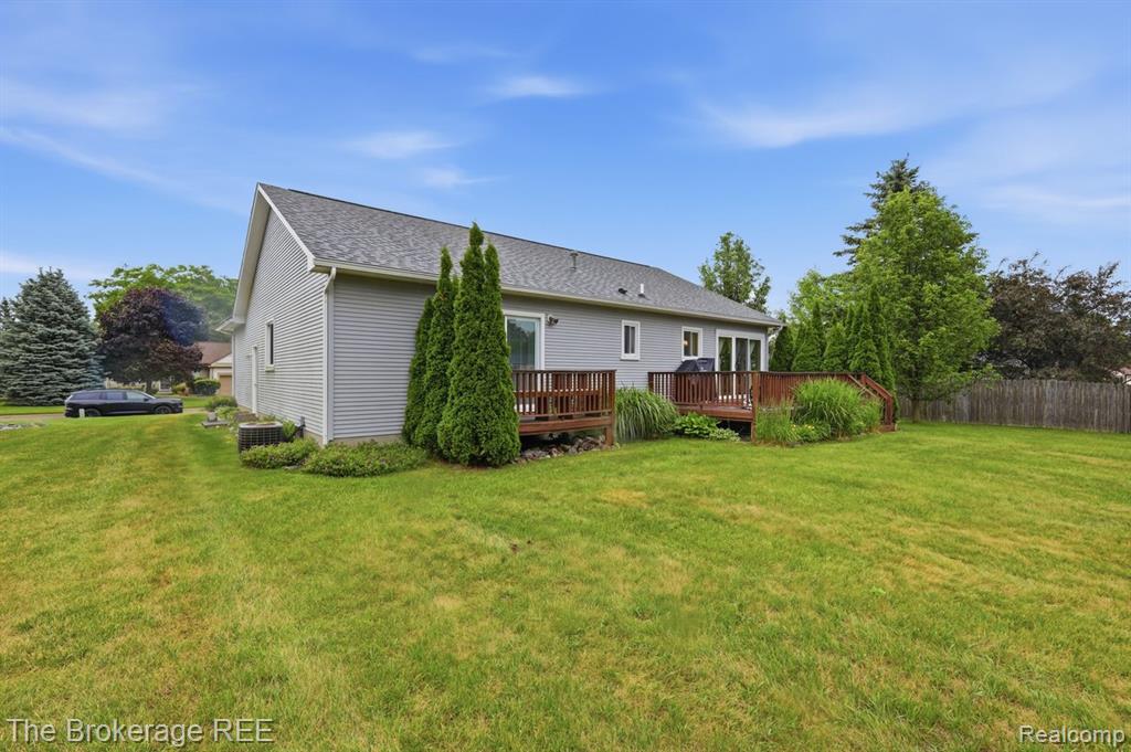 6060 Hearthside Place, Grand Blanc, MI 48439 — Photo 42