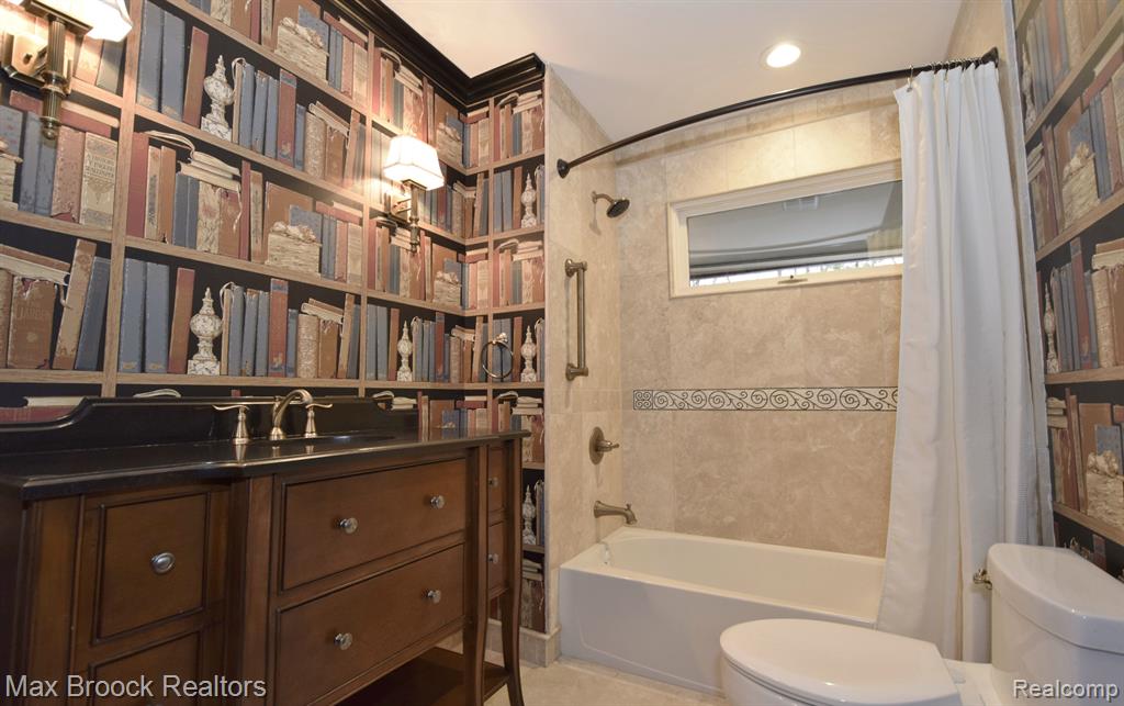 1030 STRATFORD PLACE, # 12, Bloomfield Hills, MI 48304 — Photo 47