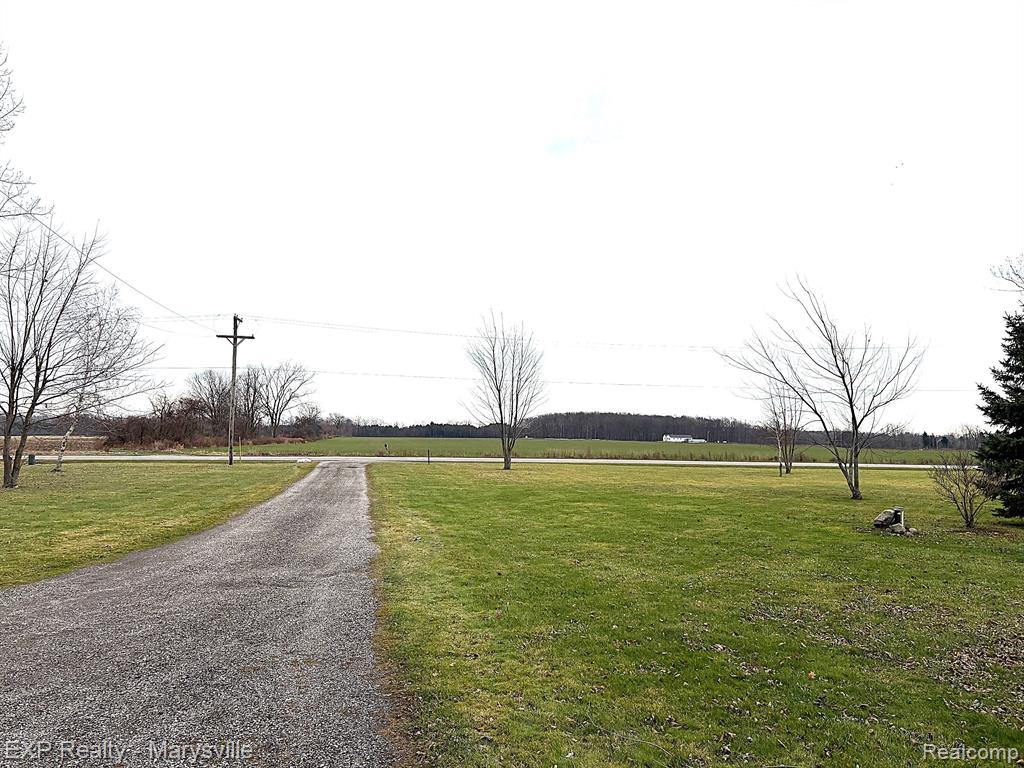 7615 WILDCAT Road, MI 48032 — Photo 25