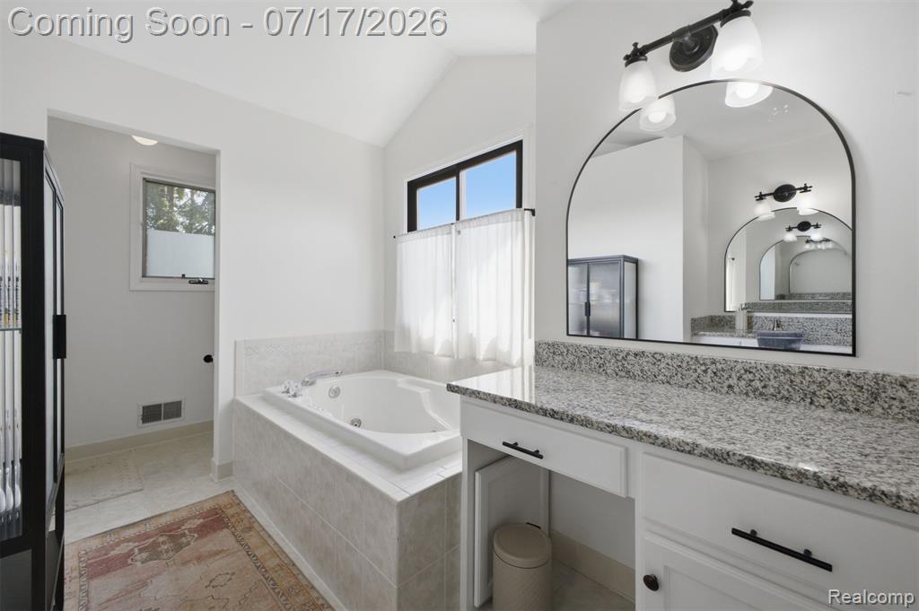 49324 Stratford Drive, New Baltimore, MI 48047 — Photo 40