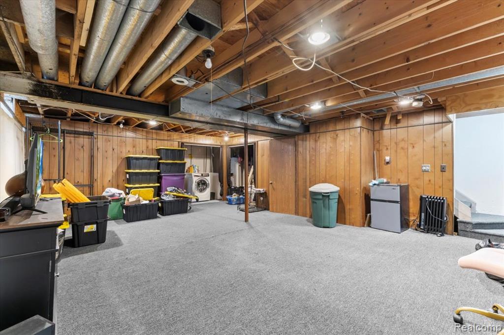 203 Lac Sainte Claire Drive, Saint Clair Shores, MI, 48082