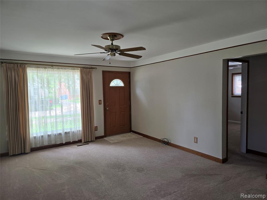 4663 Ziegler Street, Dearborn Heights, MI 48125 — Photo 10