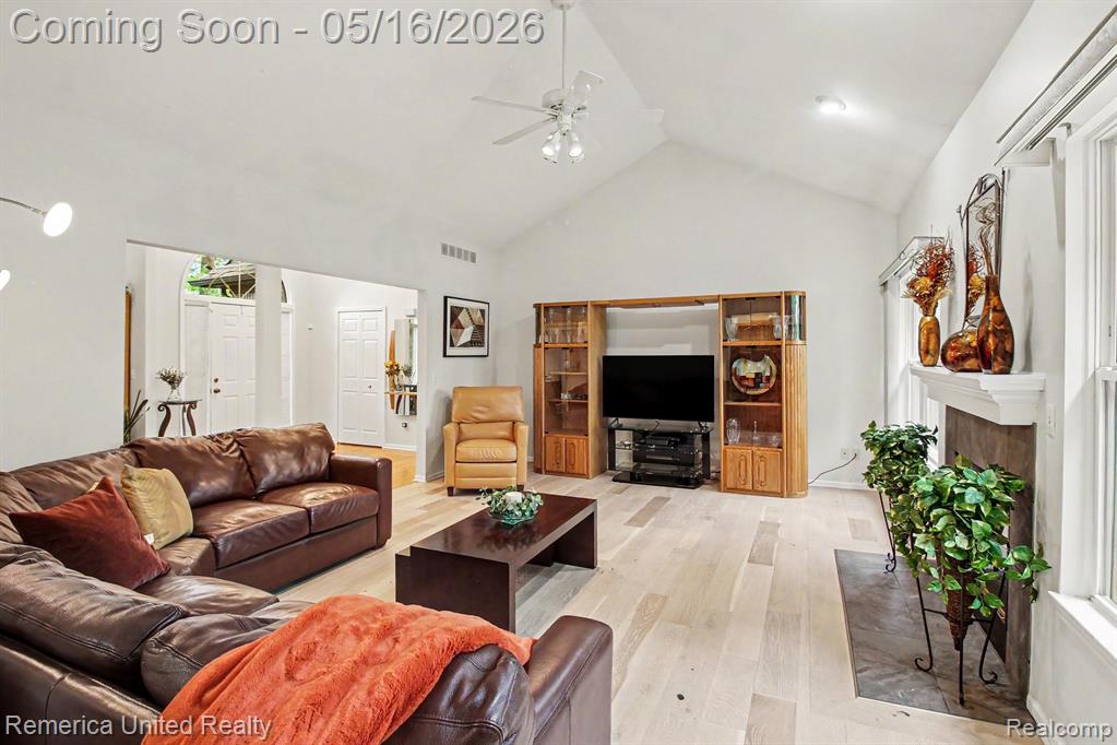 57224 Hidden Timbers Drive, South Lyon, MI 48178 — Photo 10
