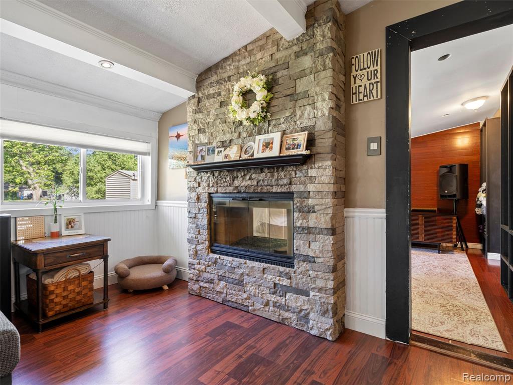 3557 Frankman Avenue, Waterford, MI 48329 — Photo 13