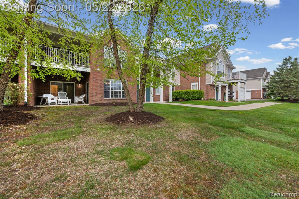 16836 Dover Drive, Northville, MI 48168 — Photo 4