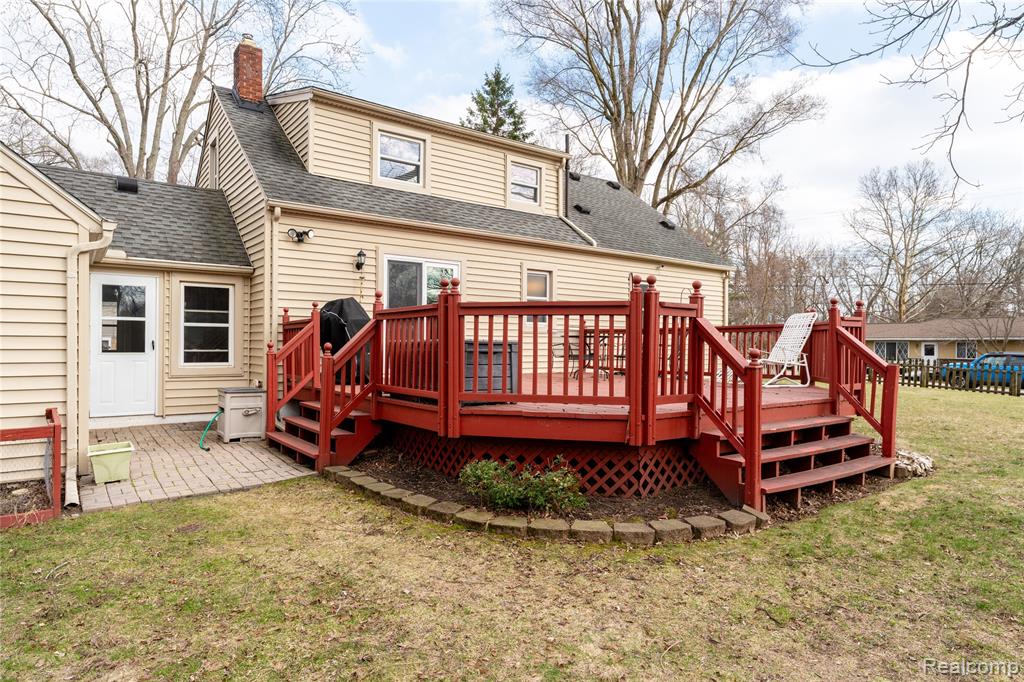 723 Globe Road, Waterford, MI 48328 — Photo 29