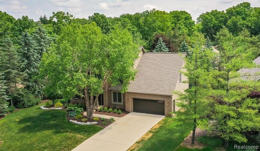 7997 BROOKWOOD Drive, Clarkston, MI 48348 — Photo 67