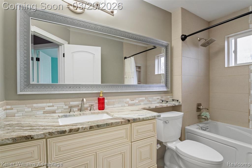 9114 Cardwell Street, Livonia, MI 48150 — Photo 49