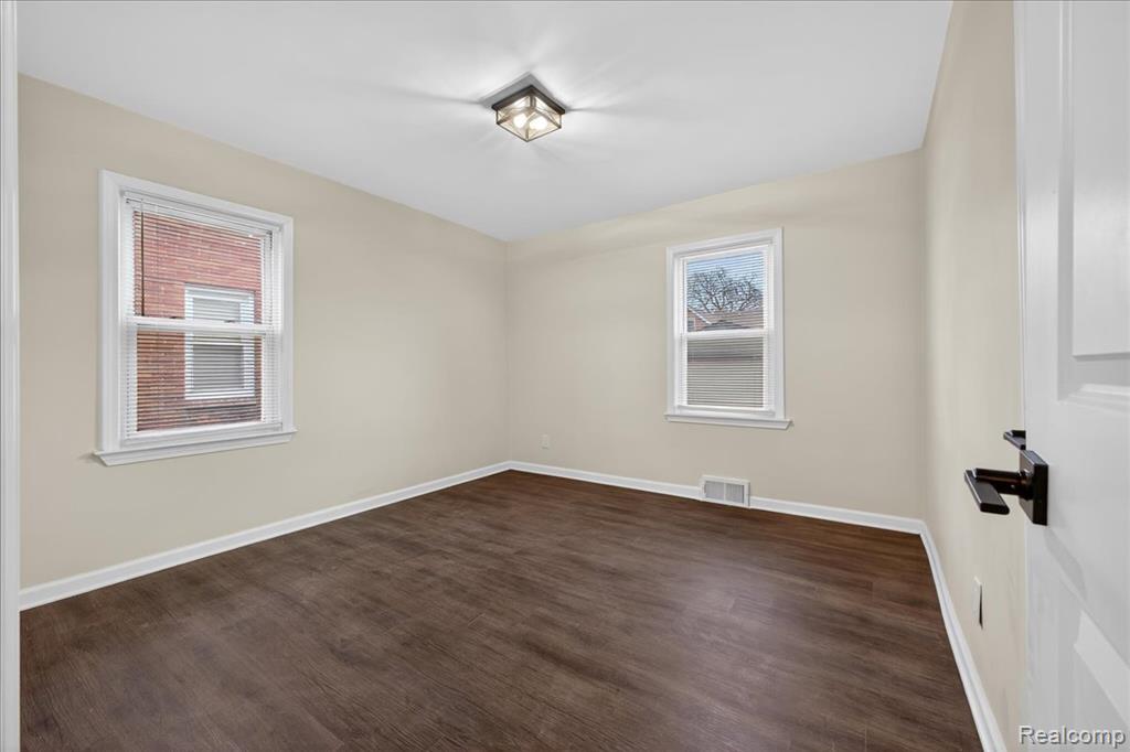 11684 Sussex Street, Detroit, MI 48227 — Photo 21