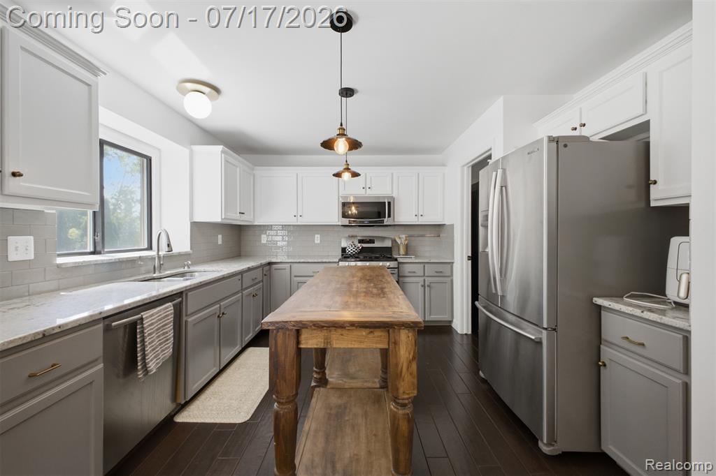 49324 Stratford Drive, New Baltimore, MI 48047 — Photo 21