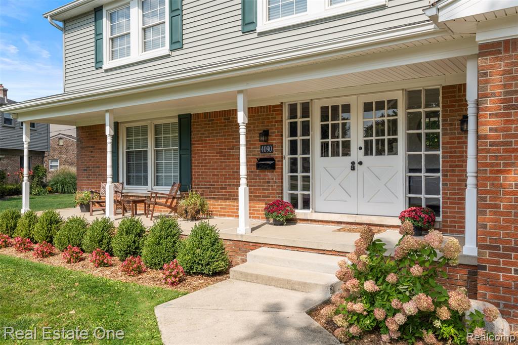 4090 Middlebury Drive, Troy, MI 48085 — Photo 8