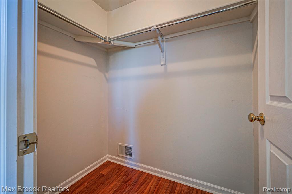 7273 BELLE MEADE Street, Ypsilanti, MI 48197 — Photo 33