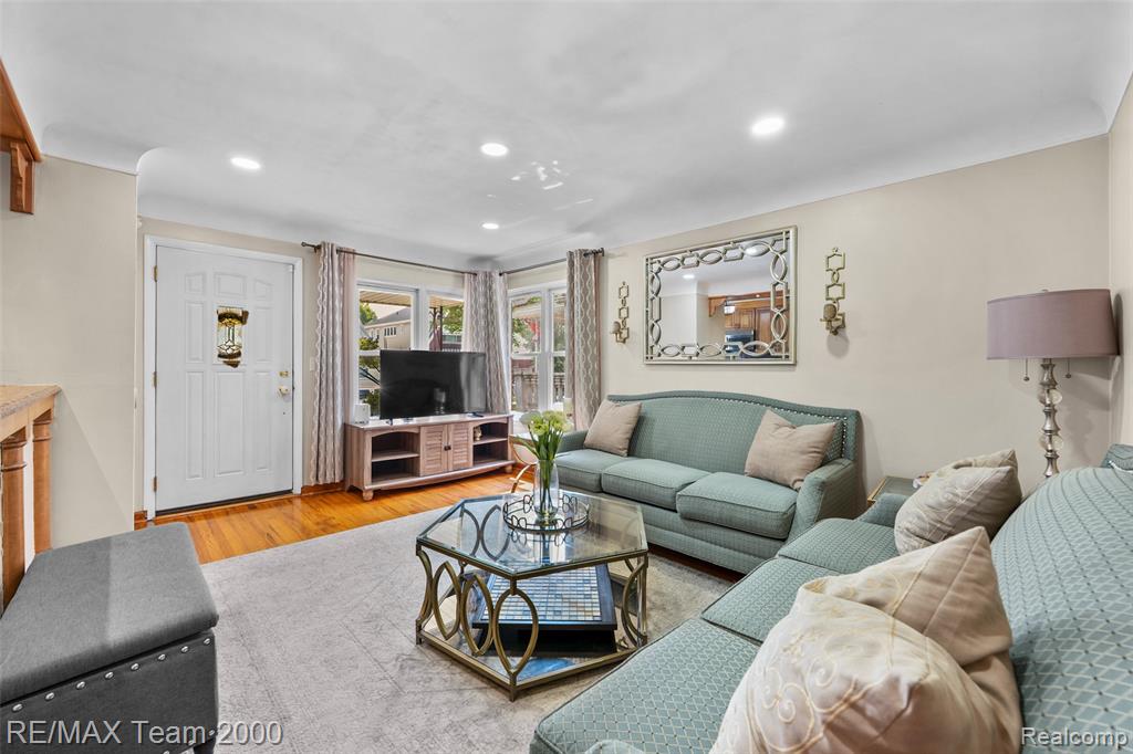 7841 Mead Street, Dearborn, MI 48126 — Photo 10