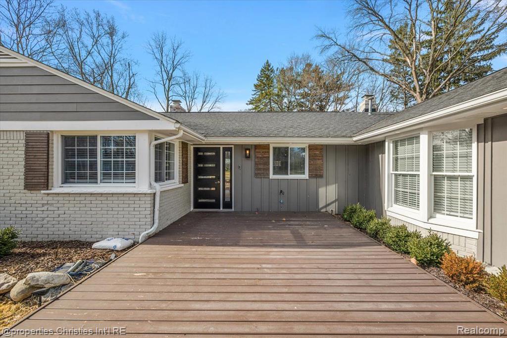 4361 MEADOWLANE Court, Bloomfield Hills, MI 48304 — Photo 6