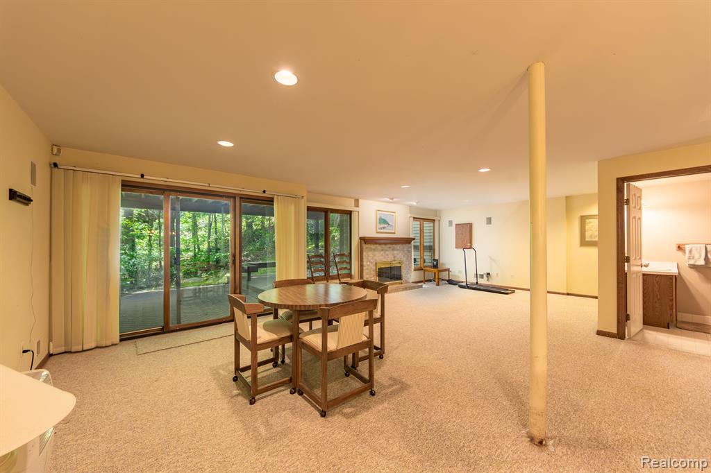 4467 GOLF VIEW Drive, Brighton, MI 48116 — Photo 36
