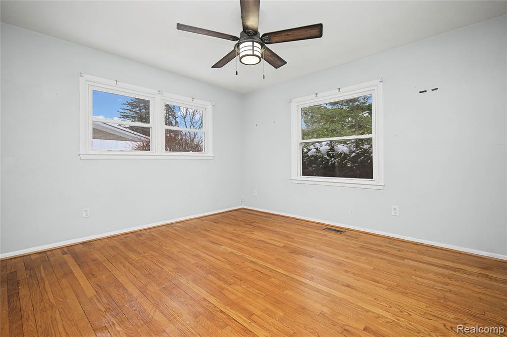6380 Wellesley Terrace, Clarkston, MI — Photo 22