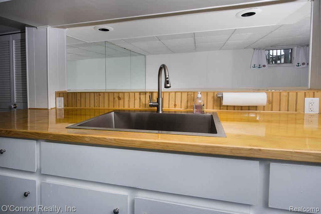 105 Gratiot Boulevard, Marysville, MI 48040 — Photo 20