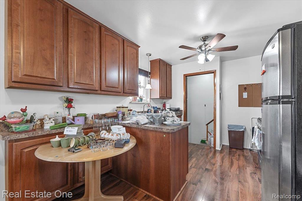 922 5TH Street, Wyandotte, MI 48192 — Photo 7