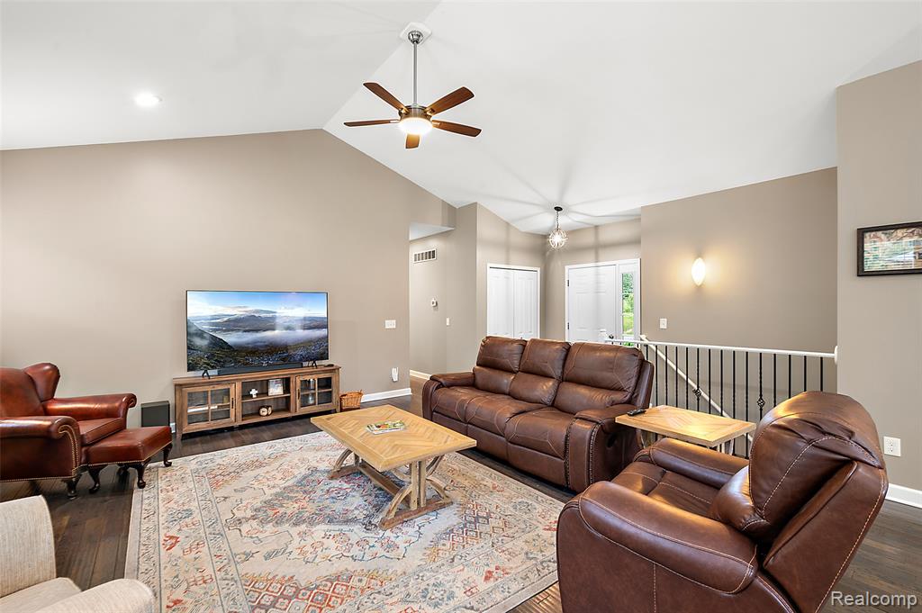 52 Parker Lane, Ortonville, MI 48462 — Photo 15