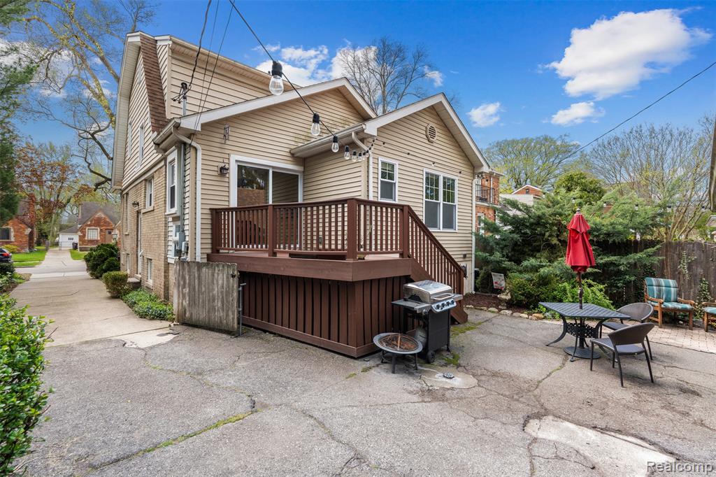 414 Cloverly Road, Grosse Pointe Farms, MI 48236 — Photo 45