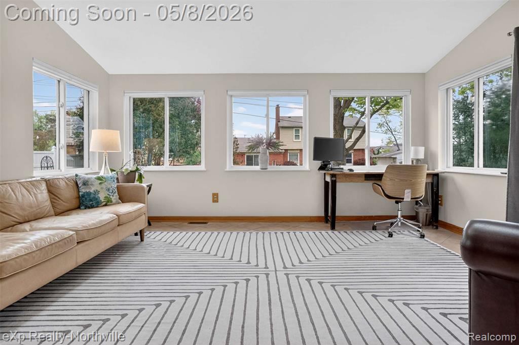 24168 Saint Mary Court, Farmington, MI 48336 — Photo 30