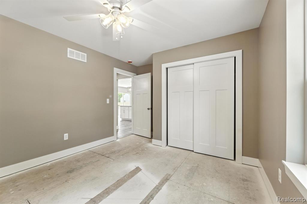 108 N Lester Street, Capac, MI 48014 — Photo 22