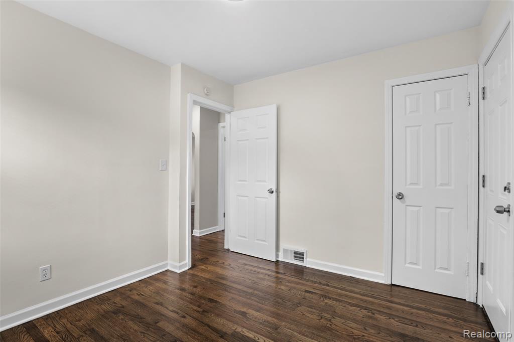 17717 Avon Avenue, Detroit, MI 48219 — Photo 18
