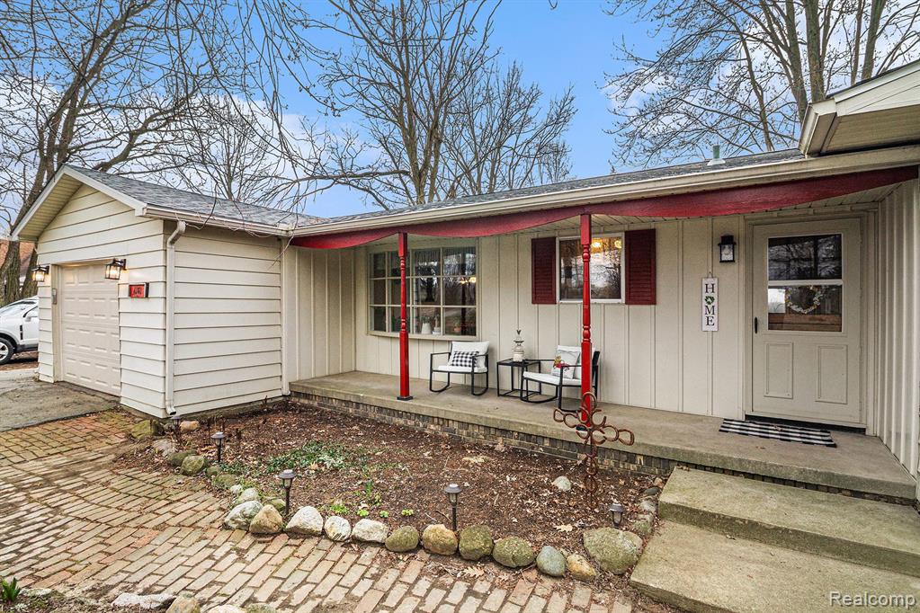 6181 LOBDELL Road, Linden, MI 48451 — Photo 5