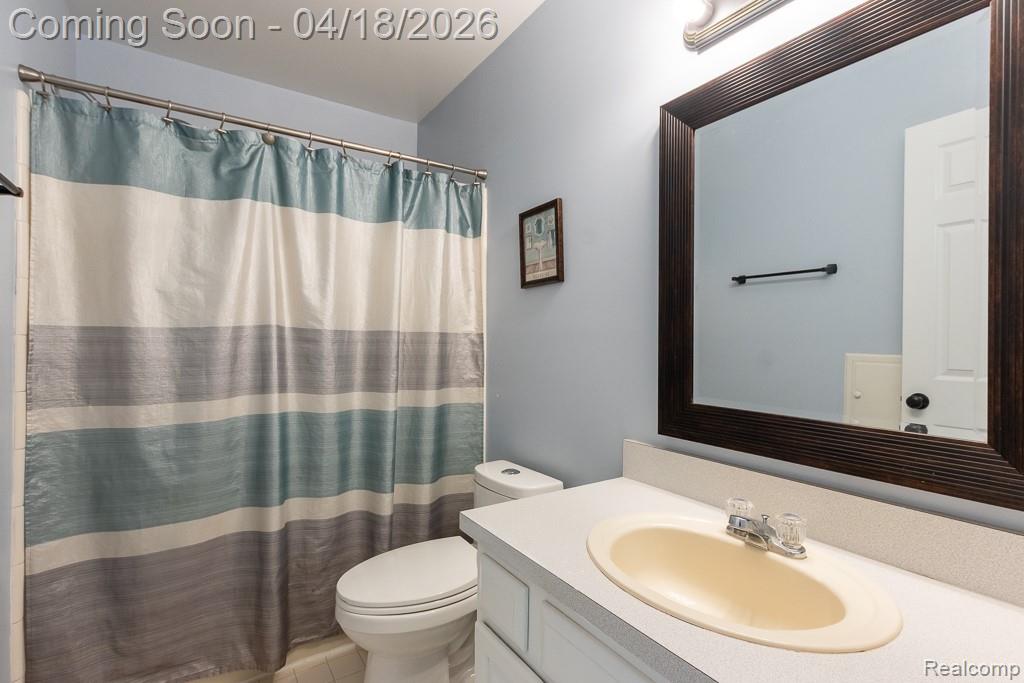 523 Dorchester Way, Milford, MI 48381 — Photo 32