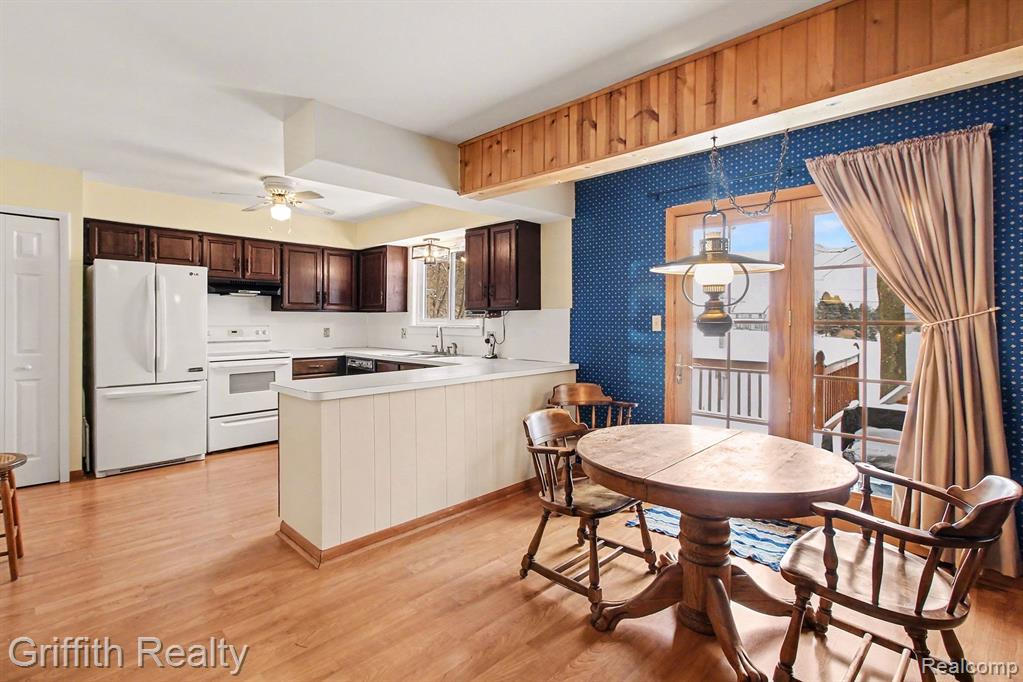 4742 Crandall Road, Howell, MI 48855 — Photo 8
