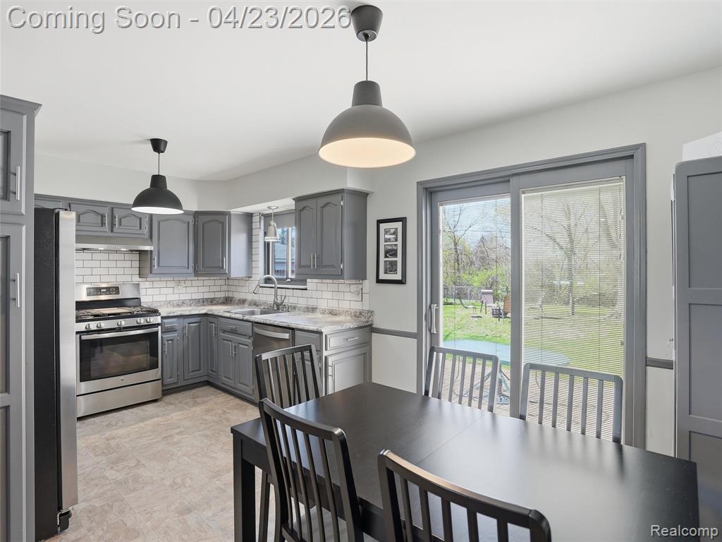33143 Vista Way, Fraser, MI 48026 — Photo 9