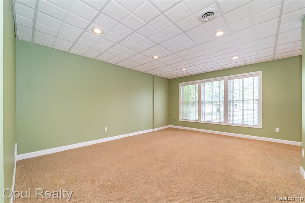 17036 Sycamore Court, Northville, MI 48168 — Photo 43