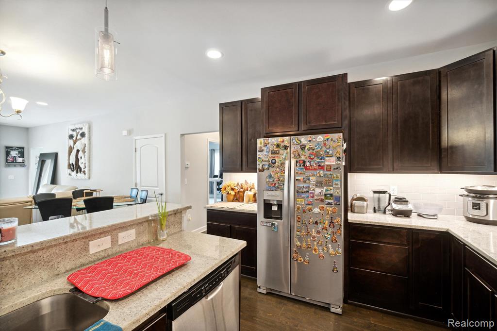 5662 Arbor Chase Drive, Ann Arbor, MI 48103 — Photo 11
