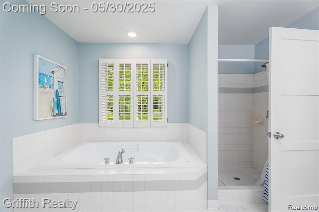 4764 Windswept Drive, Milford, MI 48380 — Photo 24