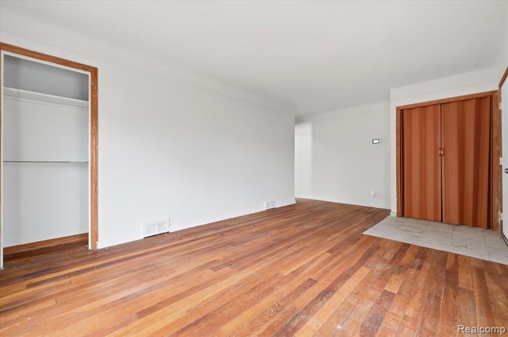 20620 Regent Drive, Detroit, MI 48205 — Photo 5