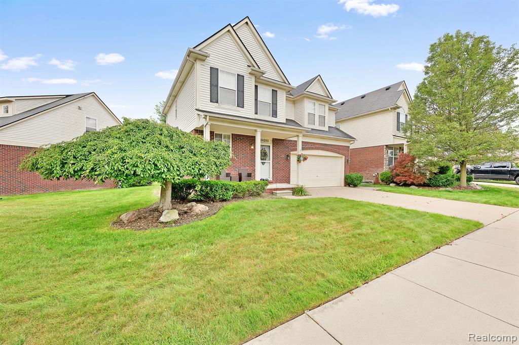28285 COTTAGE Lane, New Hudson, MI 48165 — Photo 2