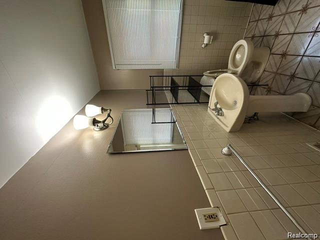 4484 Ziegler Street, Dearborn Heights, MI 48125 — Photo 6