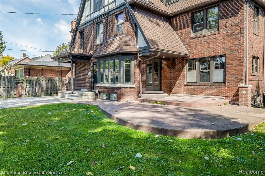 921 Berkshire Road, Grosse Pointe Park, MI 48230 — Photo 44