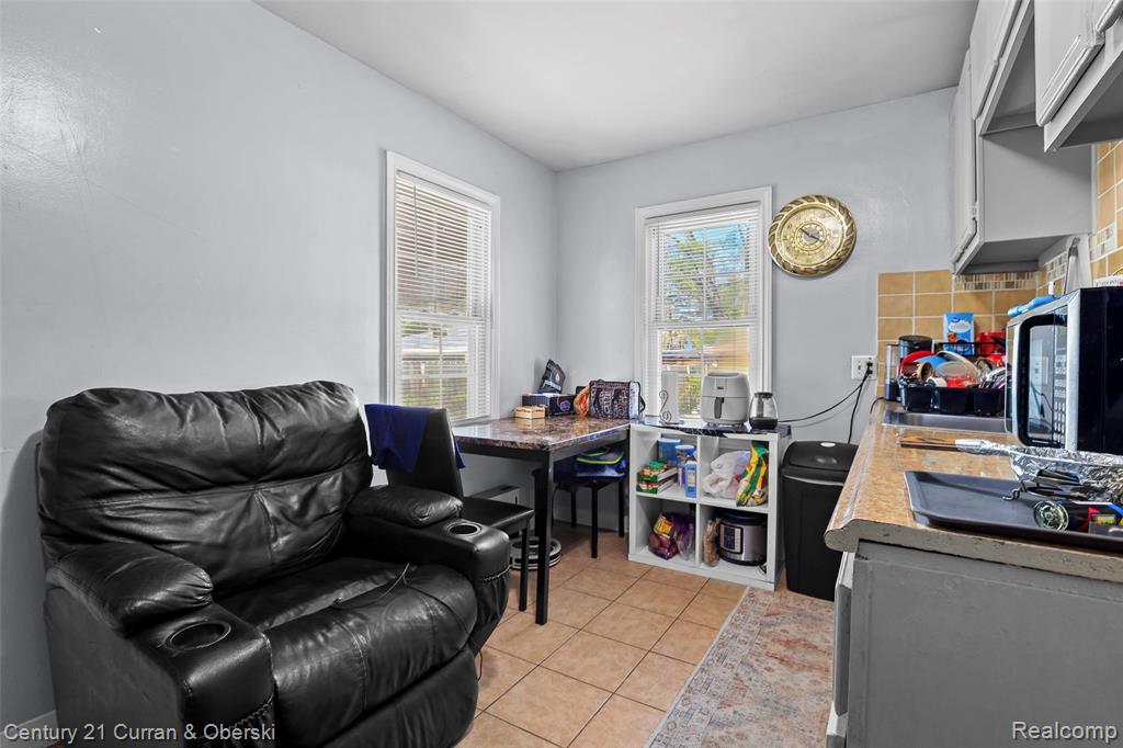 6539 Forrer Street, Detroit, MI 48228 — Photo 12