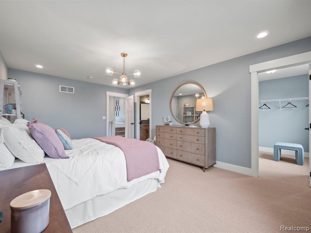 4763 CURTIS Road, Ann Arbor, MI, 48105