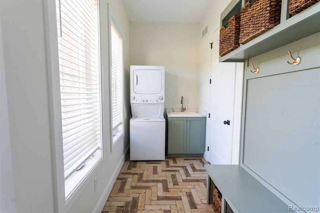 62477 Rosina Court, Ray, MI, 00000