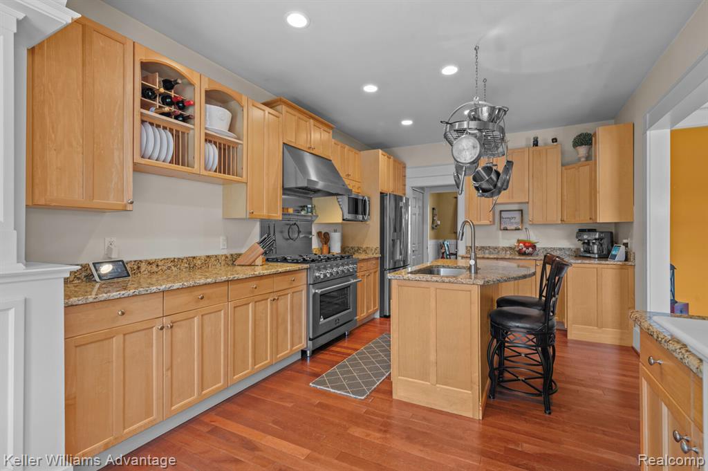 4710 Botany Glen, Commerce Twp, MI 48382 — Photo 13