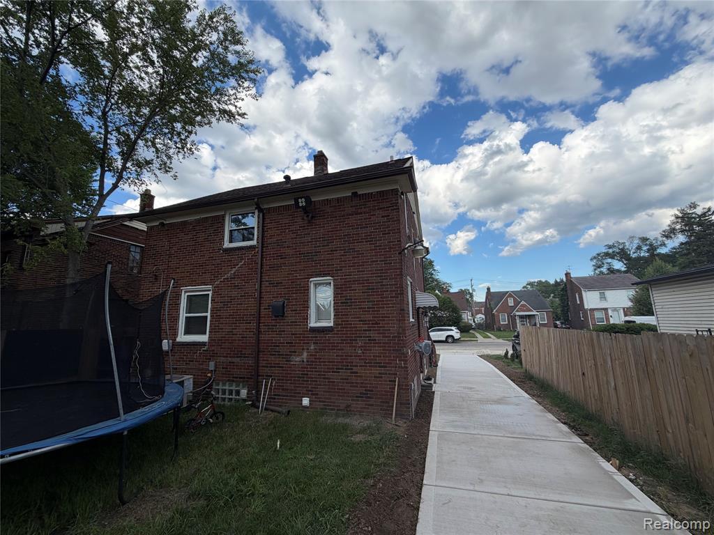 8923 Hartwell Street, Detroit, MI 48228 — Photo 20
