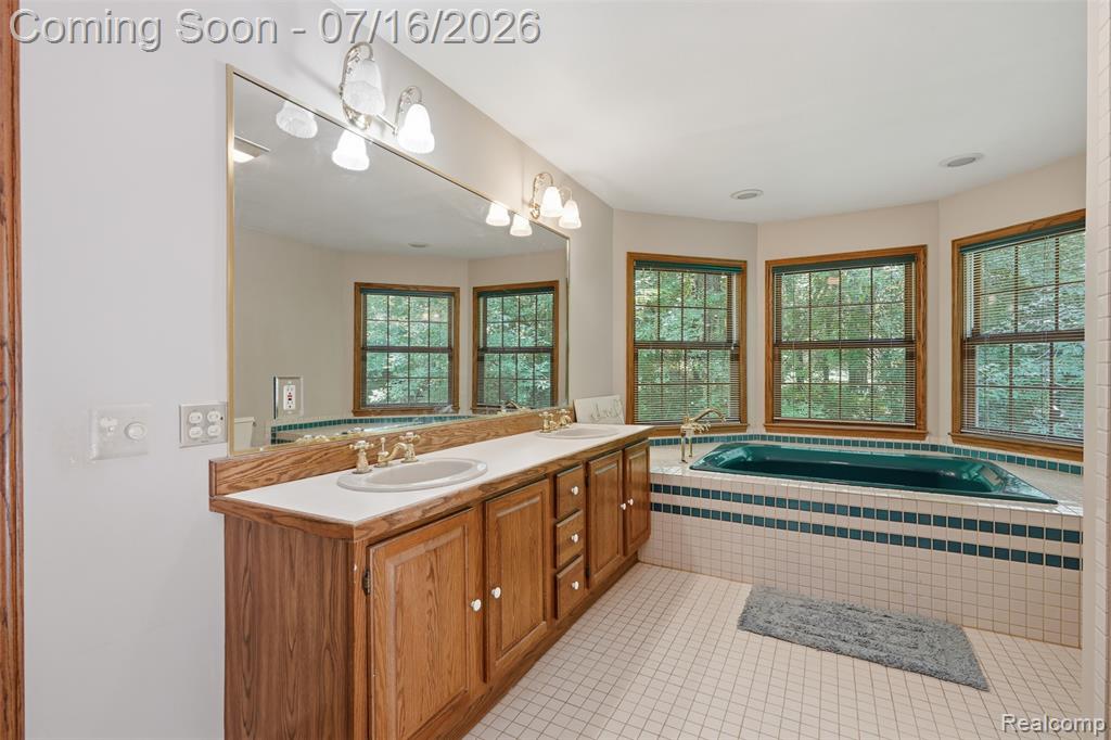 9201 Mabley Hill Road, Fenton, MI 48430 — Photo 27