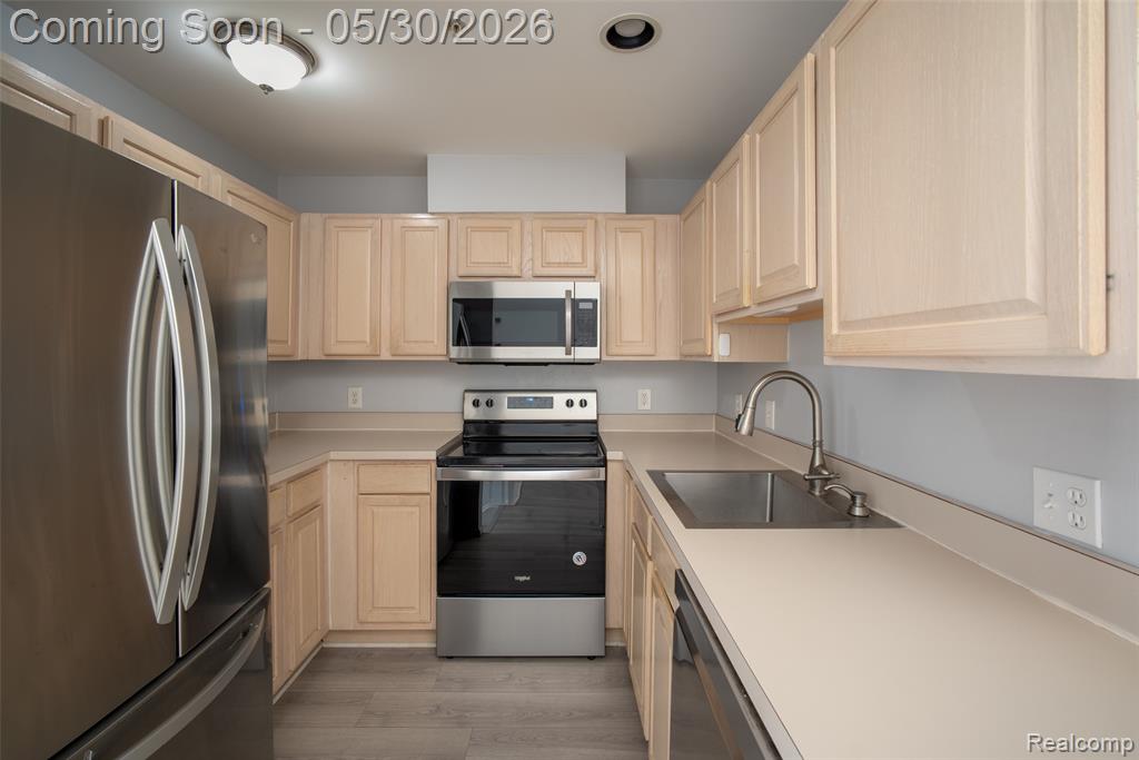 1727 Campau Farms Circle, Detroit, MI 48207 — Photo 8