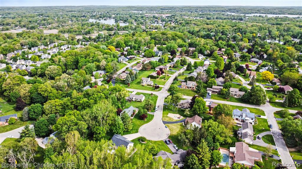 252 Granada Drive, White Lake, MI — Photo 44