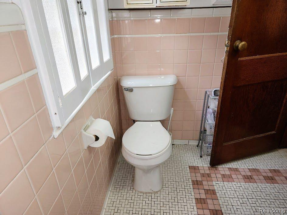 4464 FOREST Street, Leonard, MI 48367 — Photo 22